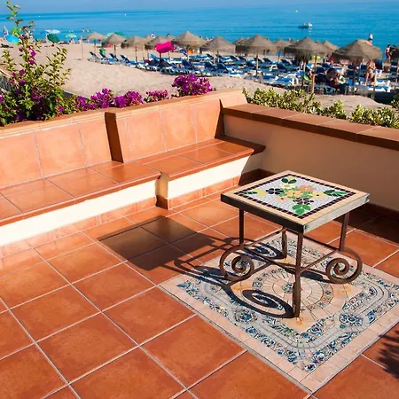 Couette-café Sunny Dom Boutique Marbellac